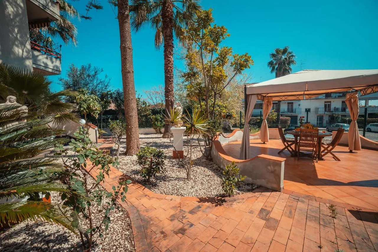 La Mimosa Rooms Trappitello Italië